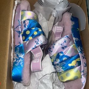 Ugg Puff Yeah Floral Multi Satin Slipper Sandals👙🌺